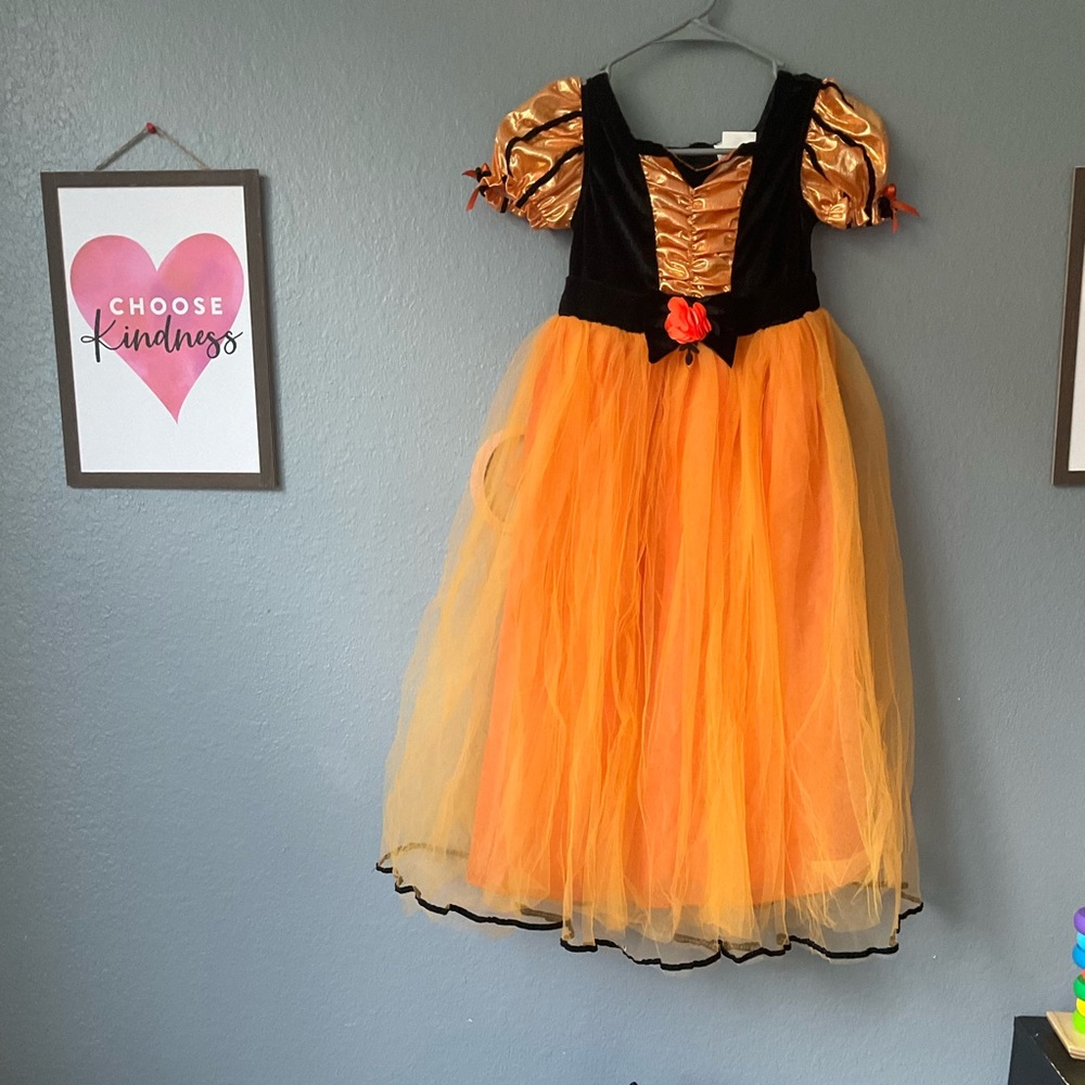 Target Halloween Kids Costume - Black and Orange